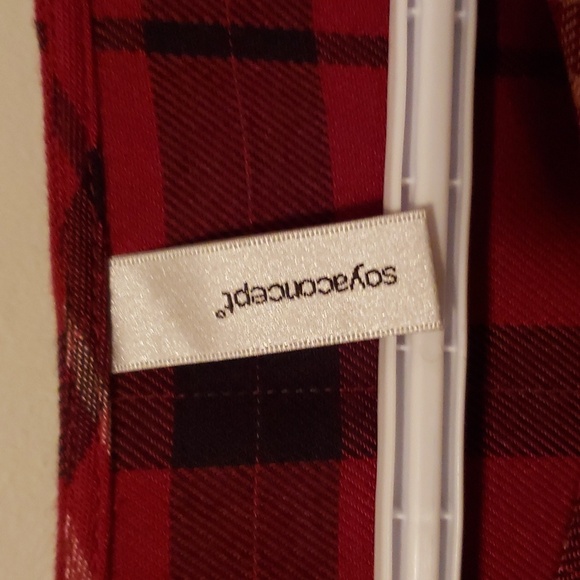 Soyaconcept Red Plaid Women's Top Size US M - Picture 3 of 3